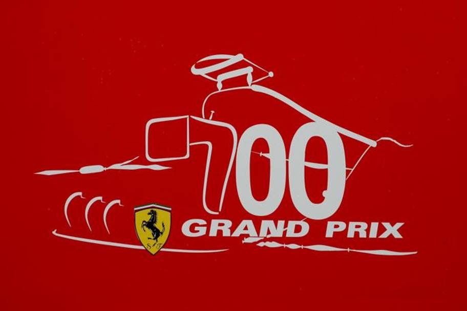 Il logo per il 700 GP, festeggiati a Spa nel 2004. Colombo